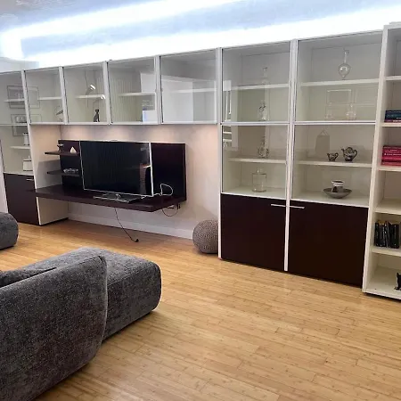 Elegante In Centro Appartement *
